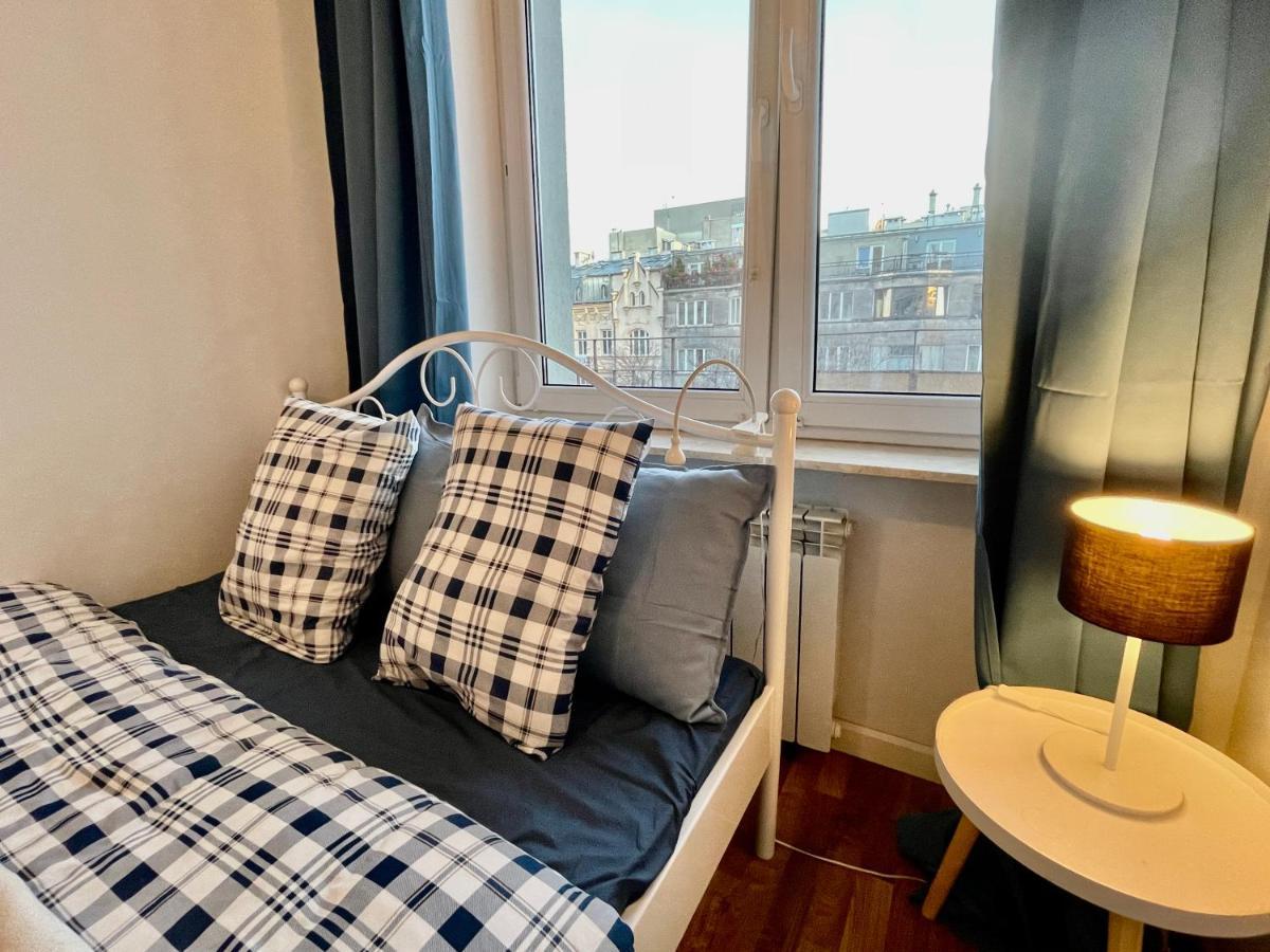 Decor 2 Metro Fast Wifi 55'Tv Netflix Hbo Cozy Apartment Warsaw Luaran gambar